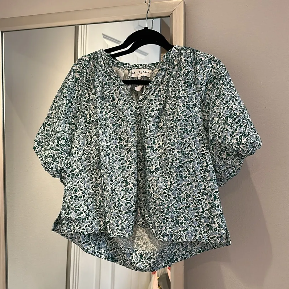 Apiece Apart Rosa Gathered Floral-Print Cotton-Voile Blouse | XS - Image 4