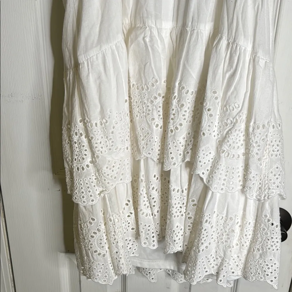 White Tiered Eyelet Dress with Tie Closures Size Medium - Image 9