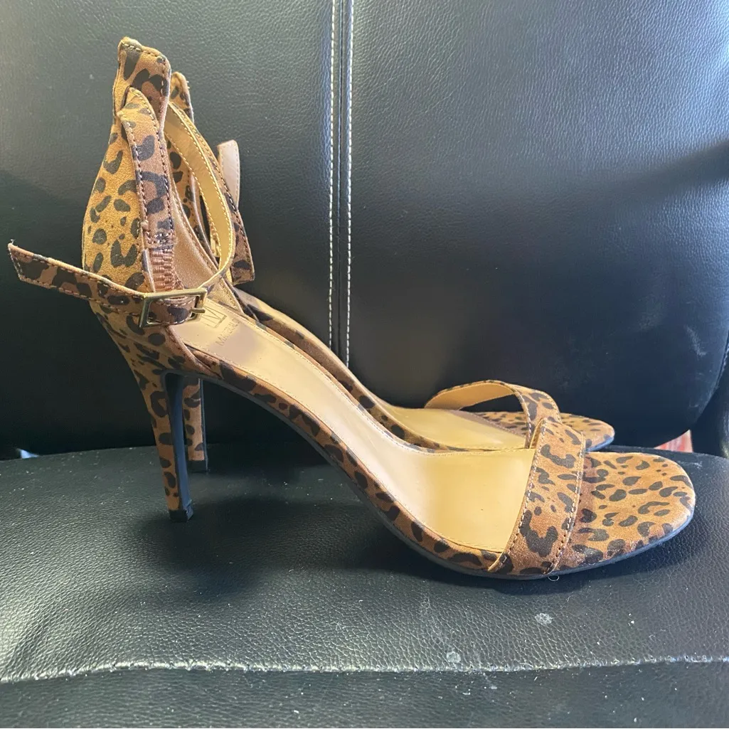 Material Girl Blaire Leopard Print Women's Stiletto Heels Size 9 1/2 - Image 5