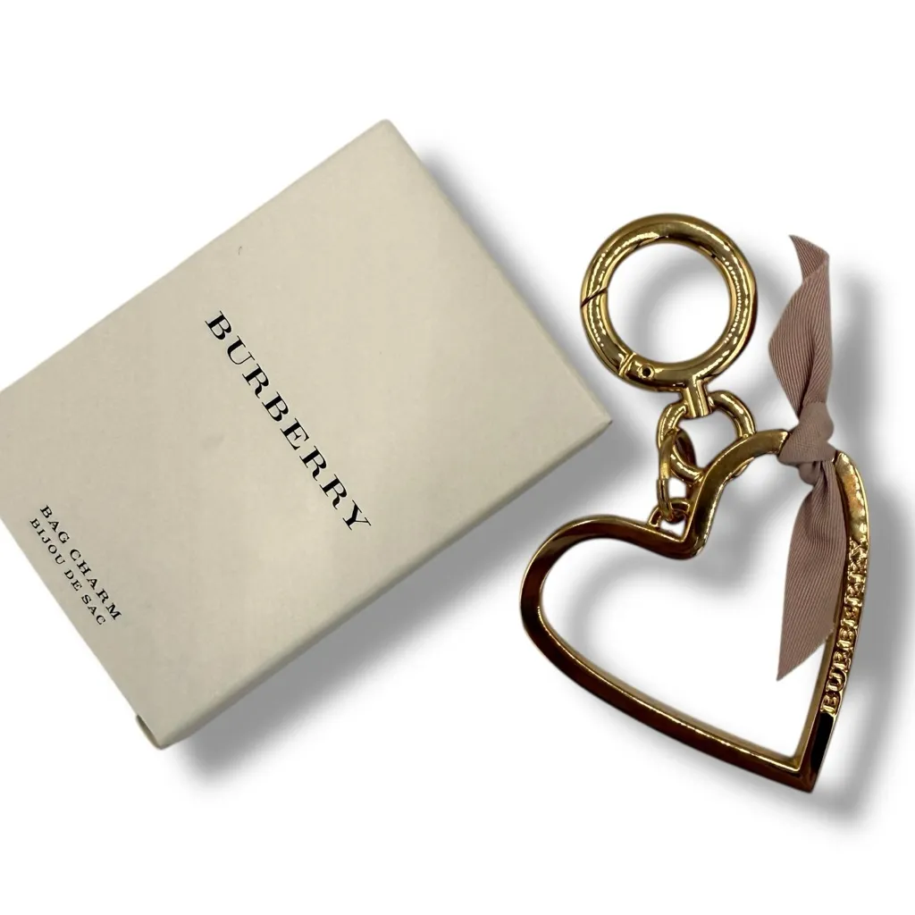 Burberry Heart Bag Charm – Gold Tone - Image 13