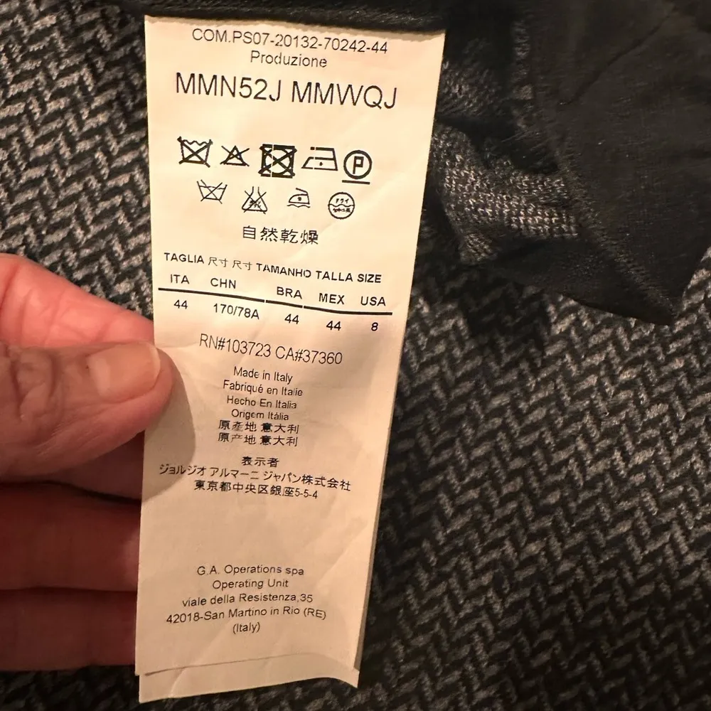 ARMANI COLLEZIONI MADE IN ITALY SIZE 8 Elegant Black and White Women's Skirt - Image 3