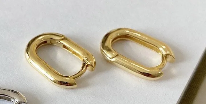 12mm Bold Rectangle Hoop Earring Gold - Image 3