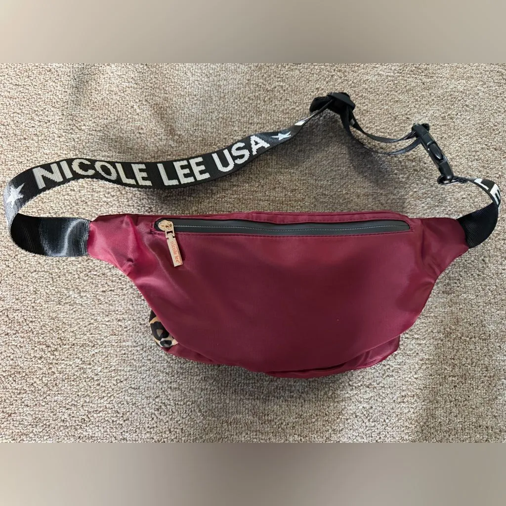 Nicole Lee Fanny Pack 16103- WILD LIPS, EUC - Image 4