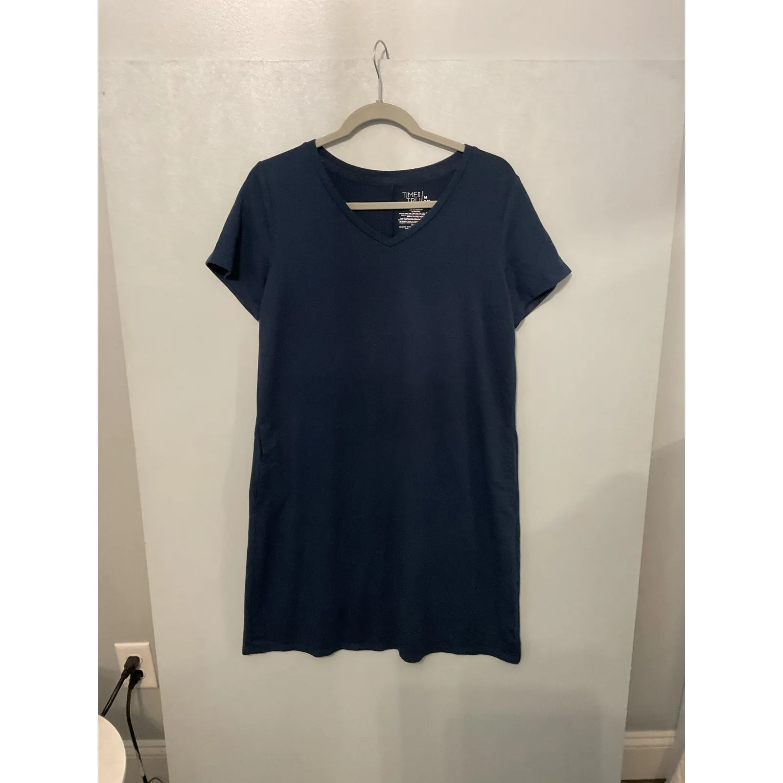 Time and Tru Women's V Neck T Shirt Dress Bundle of 3 Green Size M - Image 10