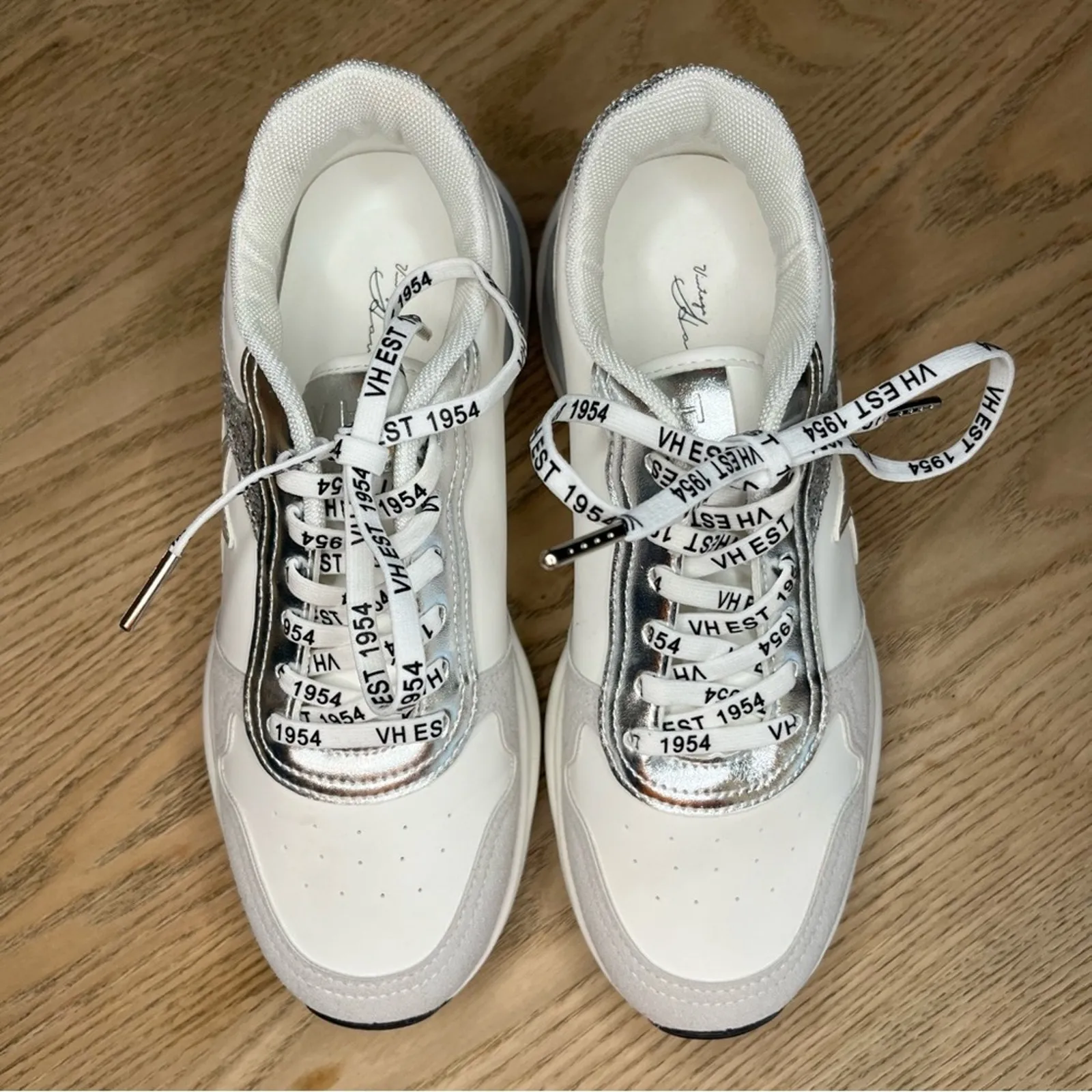 Vintage Havana Run Silver Glitter Sneaker Trainer Shoe Metallic Star Women’s 8 - Image 6