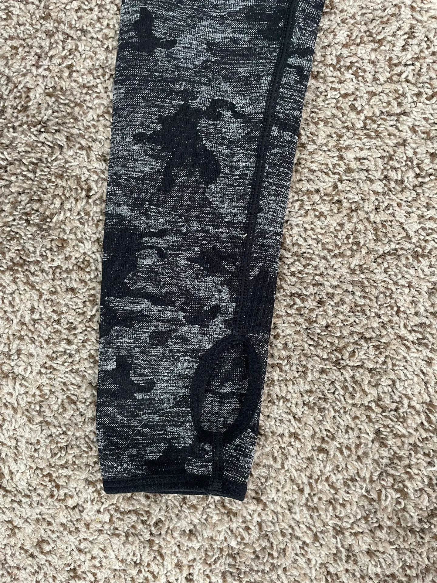 Gymshark Cropped Top - Image 7