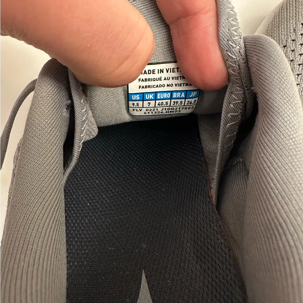 Mizuno Enerzy Wave Rider 25 Waveknit Women's Gray Lace Up Running Shoes Size 9.5 - Image 11