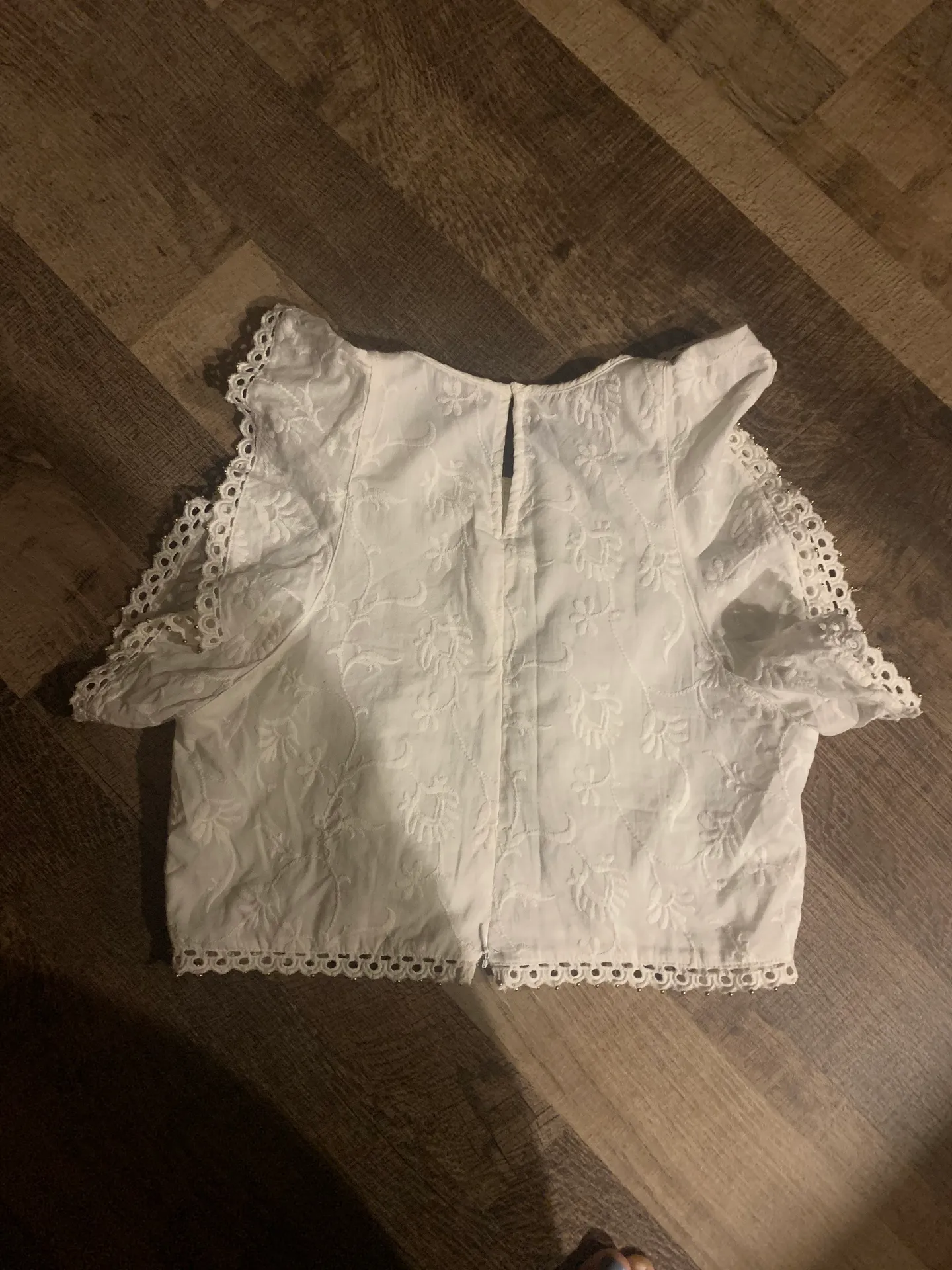ZARA Pretty White Embroidered Top - Image 2