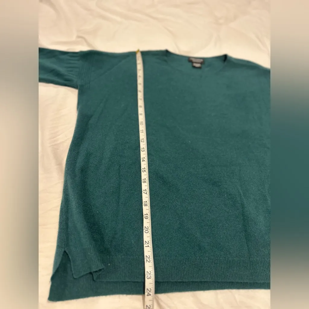 Lord & Taylor Sz:XS cashmere Teal Long Sleeve Oversized Boxy Sweater 3/4 sleeves Green - Image 4