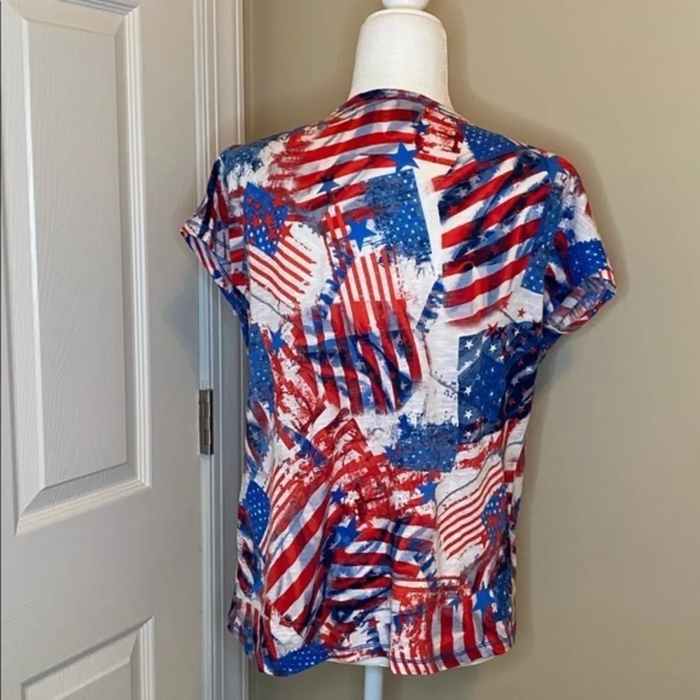 Women’s Onque Casuals Patriotic Top Size PXL perfect for July 4th celebration - Image 3