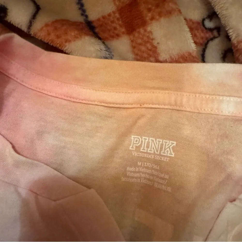 Victoria’s Secret pink tie dye v neck shirt - Image 3