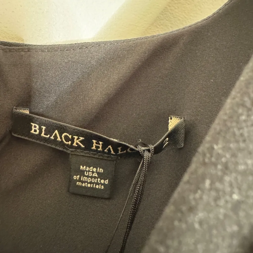 Black Halo Bridget Sheath Dress - Image 8