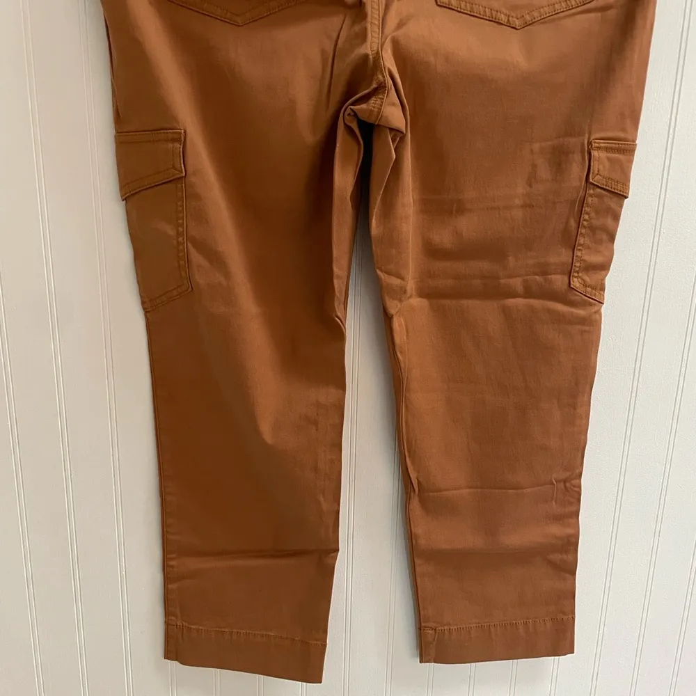 CAbi Paper Bag Waist High Rise Self-Belt Cargo Pants in Cashew Size 8 NWOT #6045 - Image 12