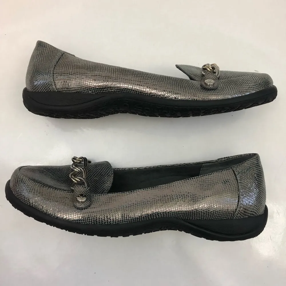 Vionic Alda Leather Chain Loafers: Pewter Lizard - Image 6