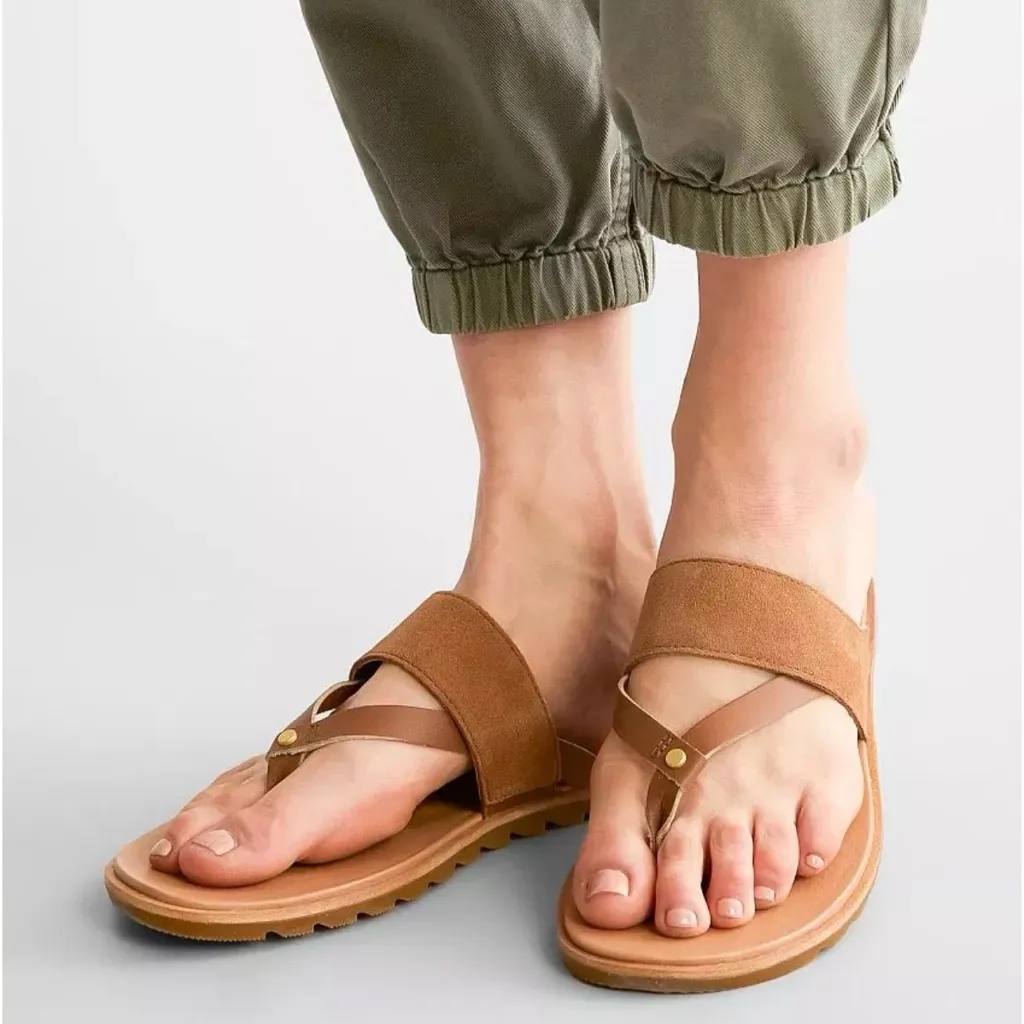 SOREL Ella II Leather Flip Women's Velvet Tan Gum Brown Sandals Size 8 - Image 2