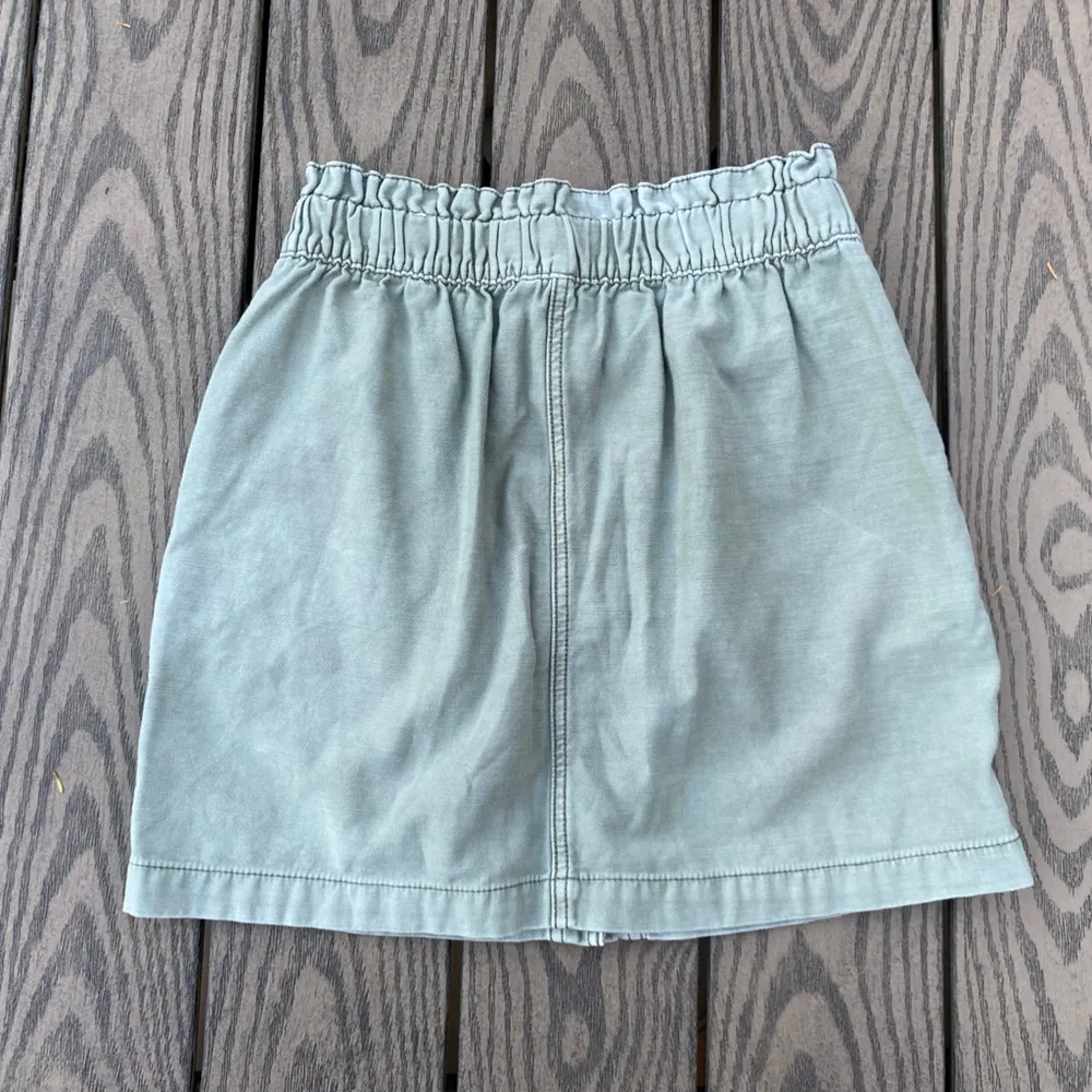 American Eagle size 4 green button up mini skirt western concert country denim - Image 2