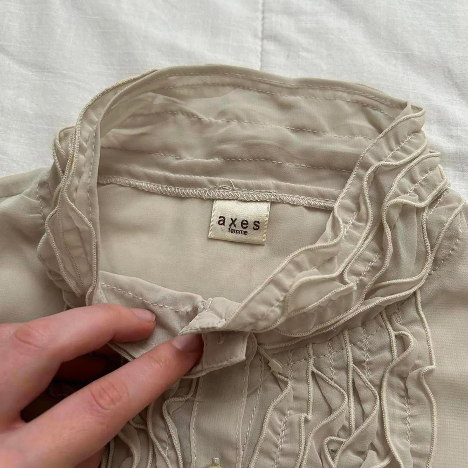 Axes Femme sheer cream blouse with ruffled collar and long sleeves Size medium Tan - Image 2