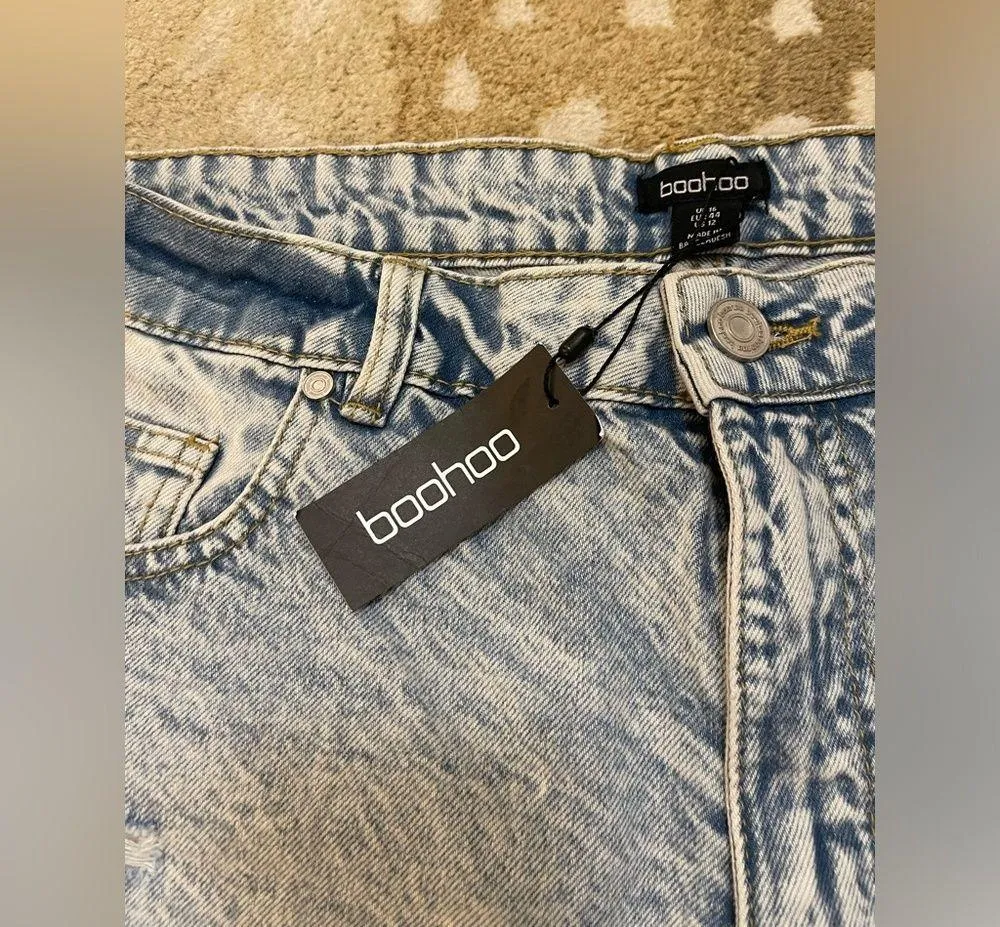 Boohoo Acid Wash distressed denim mom shorts women’s size 12 - Image 5