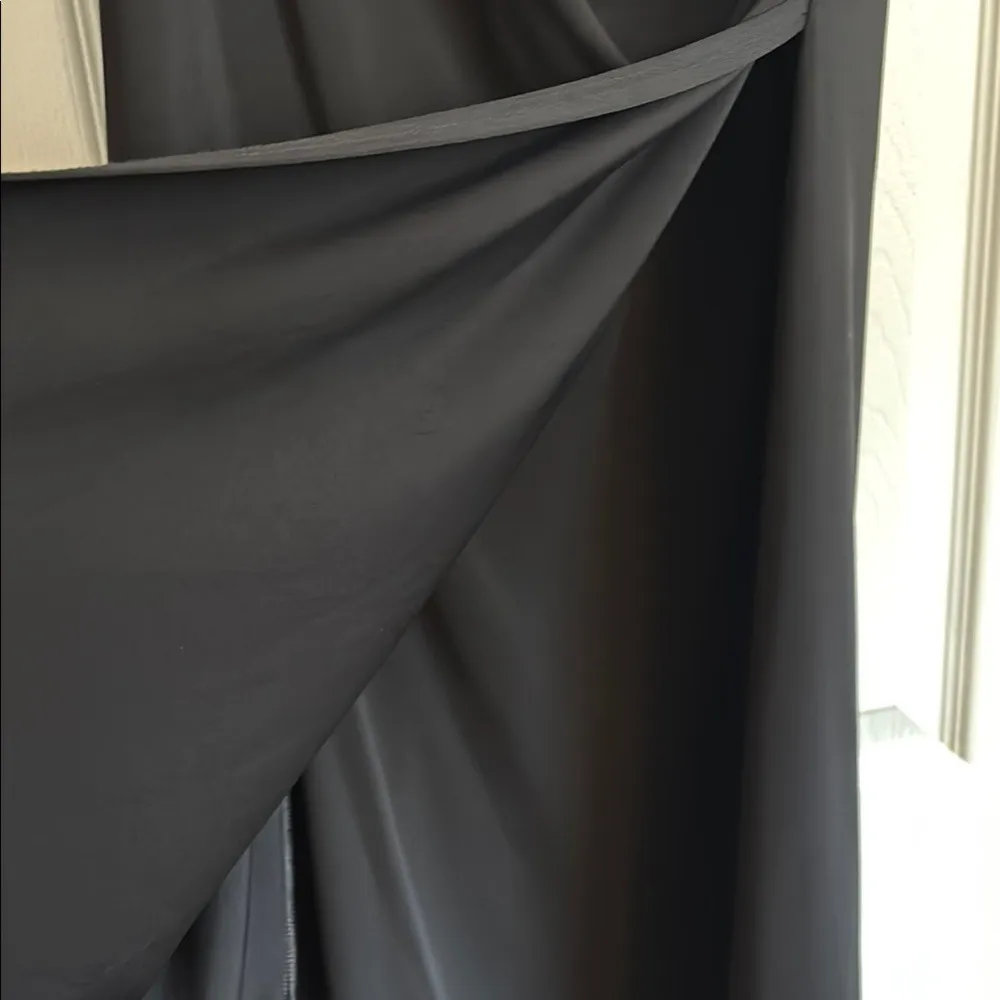 BCBGMaxAzria Sexy! Black Faux wrap Midi Dress size Medium LBD Little Black Dress - Image 5