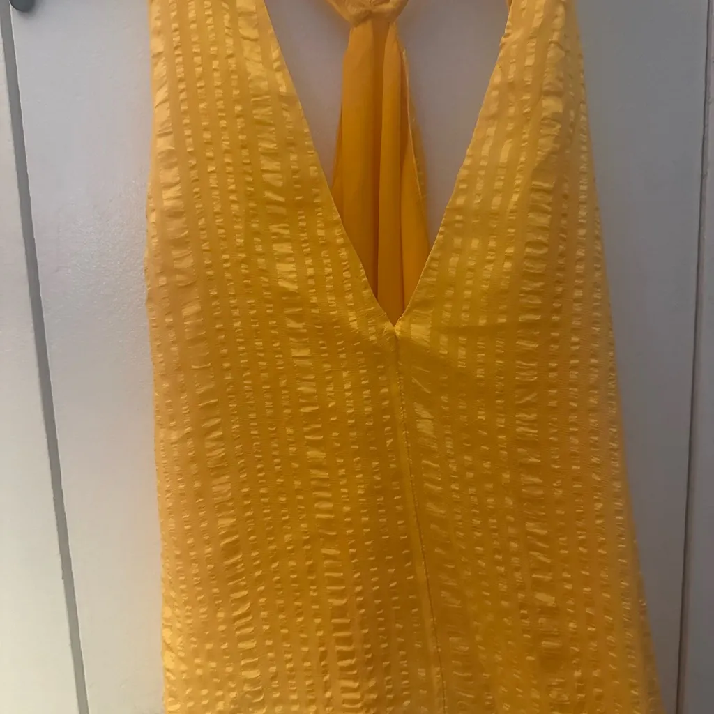 FRAME Silk Crinkle Draped Halter Neck Kumquat Yellow Top Size S/P - Image 3