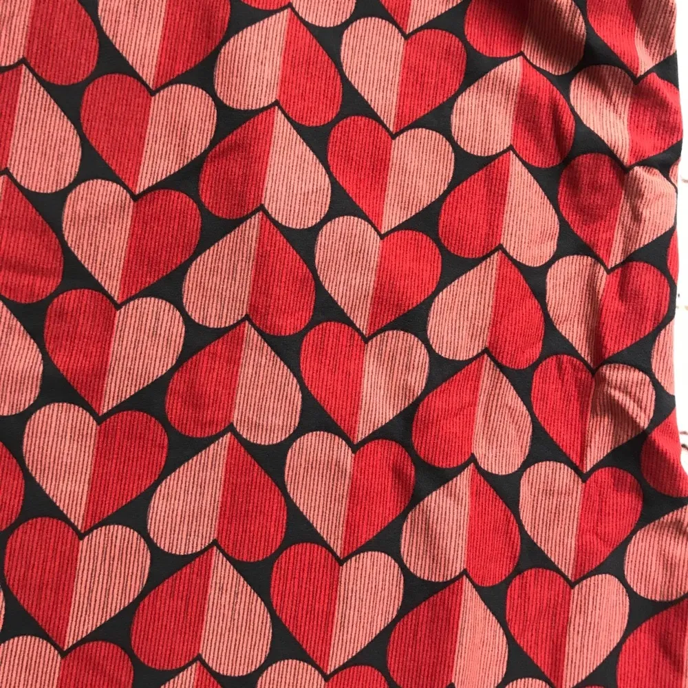 ❤️2 for $20❤️LuLaRoe Valentines Leggings Heart TC2 - Image 3