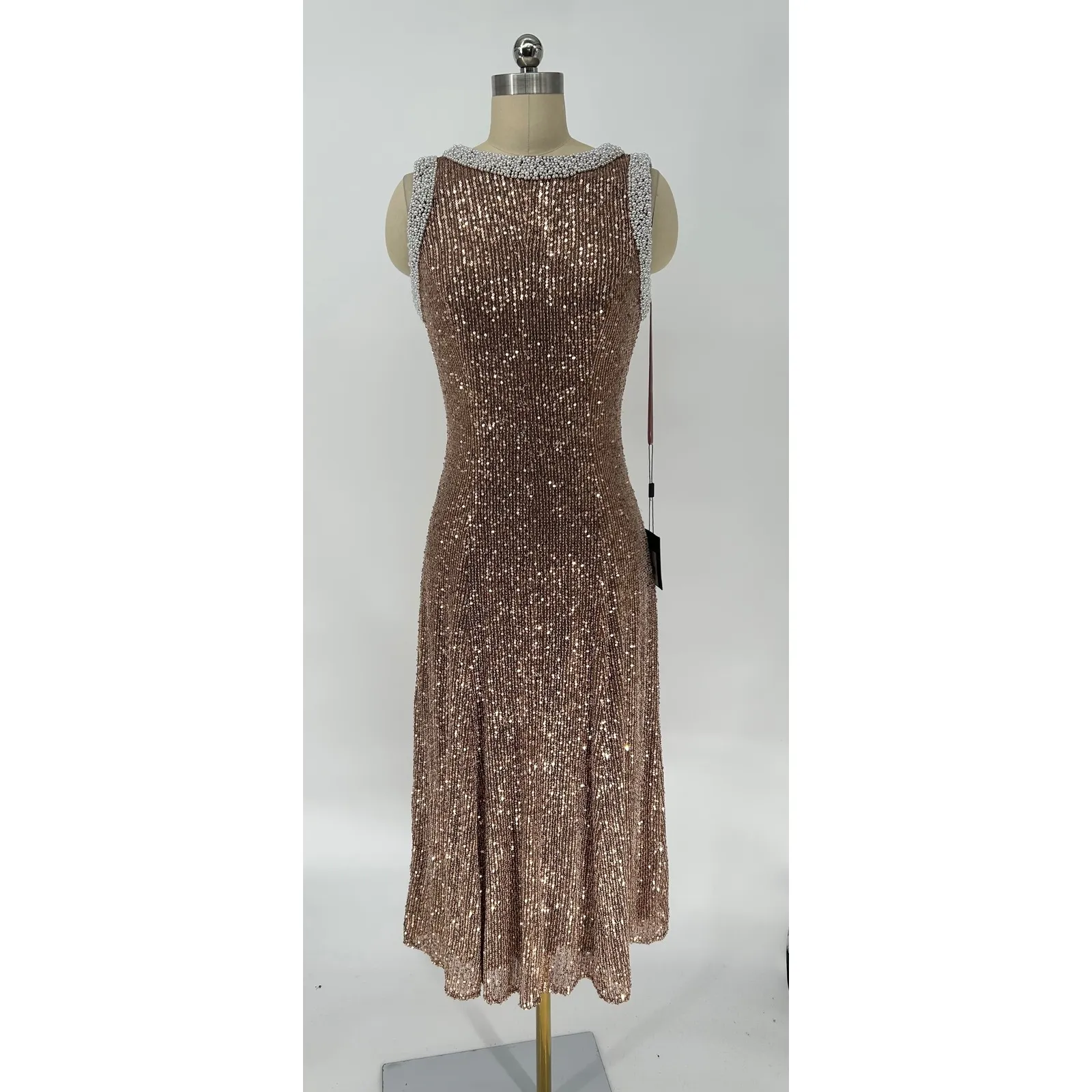 NWT‎ Ieena  Mac Duggal 56212 Sequin Beaded Trim Sleeveless Dress Rose Gold  sz 2 - Image 3