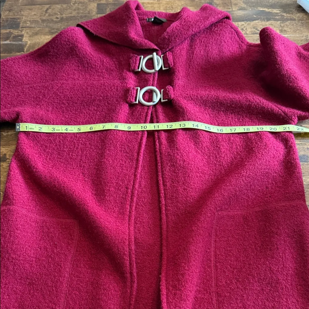 ZOE D Raspberry Red 100% Wool Toggle Buckle Coat Jacket w/ Hood Size Medium - Image 8