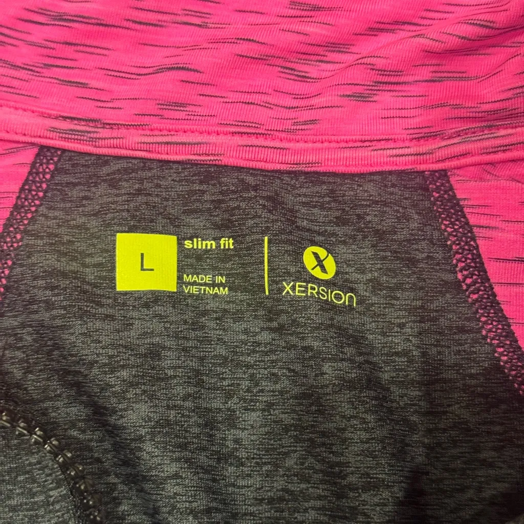 Xersion  Athletic Full Zip Jacket Size Large - Image 3