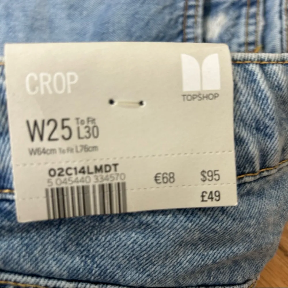 TOPSHOP | Silver Toned Chain Moto Cropped Denim Jeans NWT Size 2 - Image 10