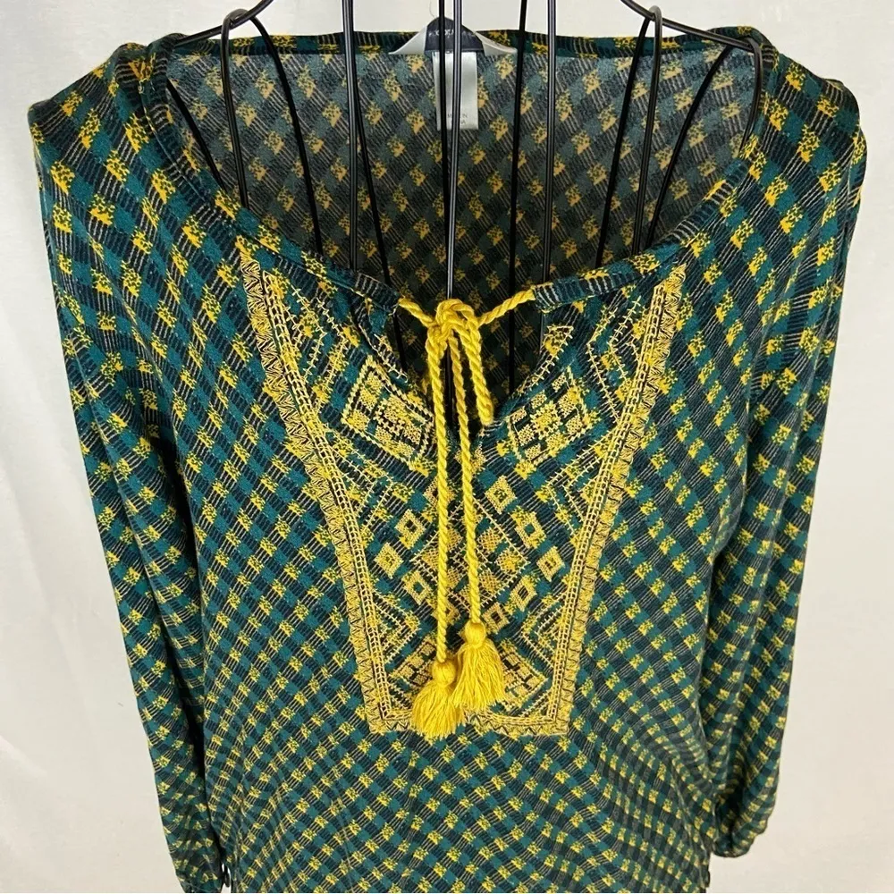 CHRISTOPHER & BANKS Green and Gold Boho Top with Tassels Women’s Size Medium - Image 46
