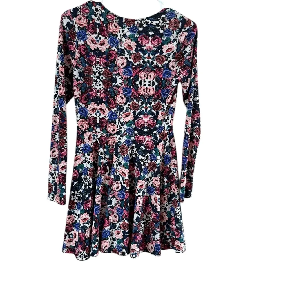 Show Me Your Mumu Blue and Pink Long Sleeve Sundress - Image 10