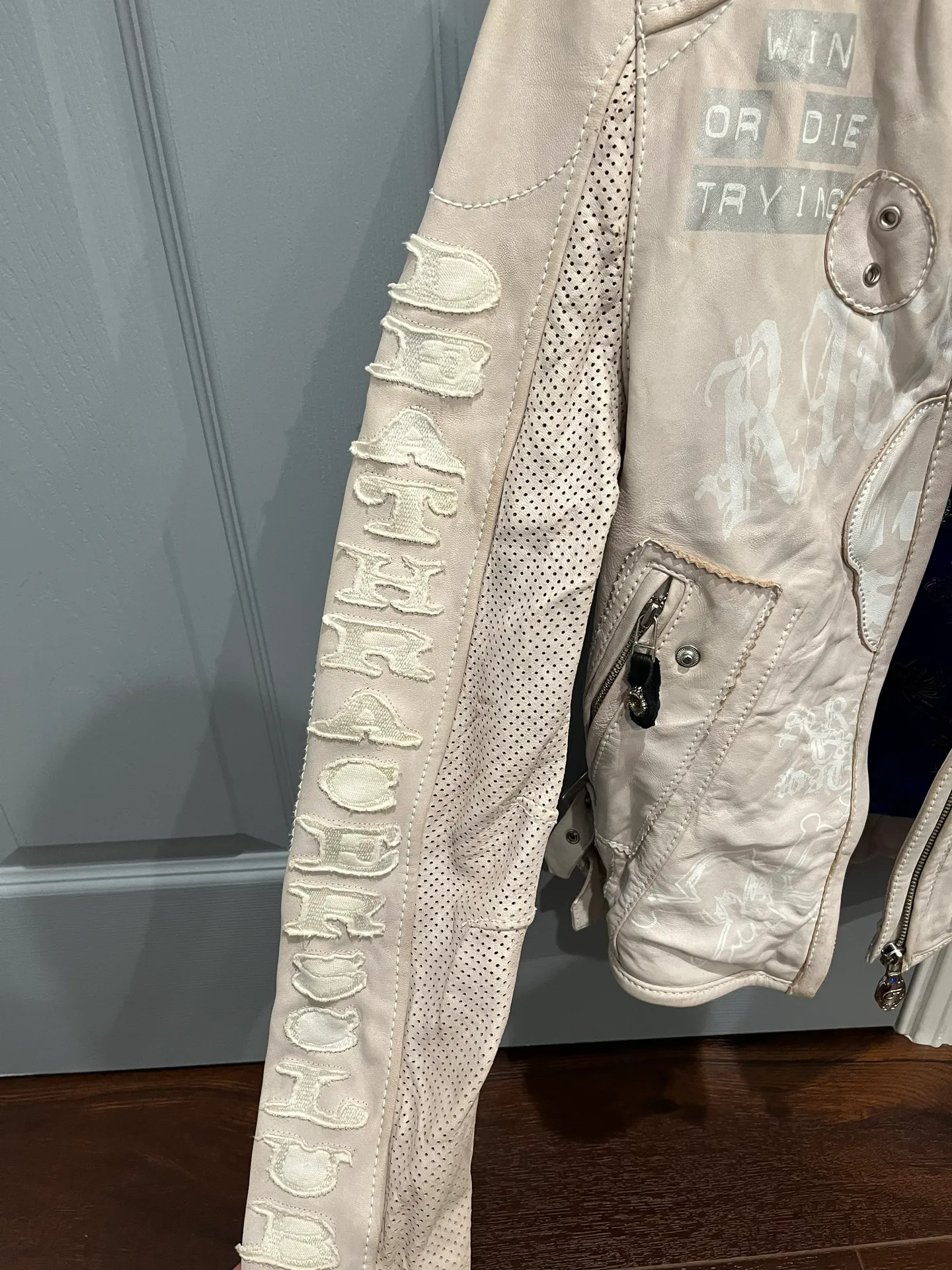 Light pink Super g psycho motorcycle jacket - Image 5