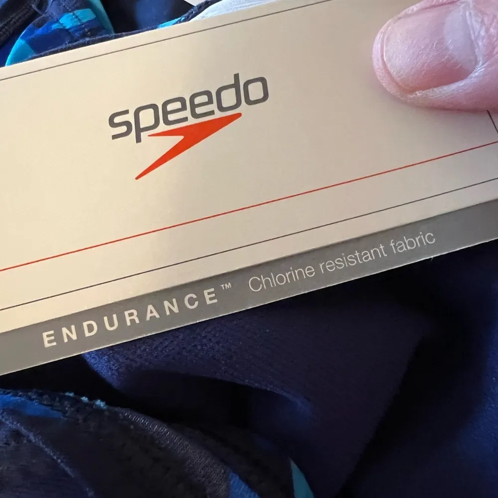 Speedo Women's ENDURANCE Swimsuit Swim Suit Vintage Blue Camo NWT Size 26 - Image 6