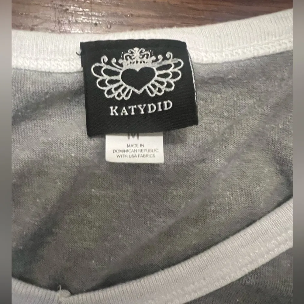 Katydid gray white baseball mom shirt - Image 3