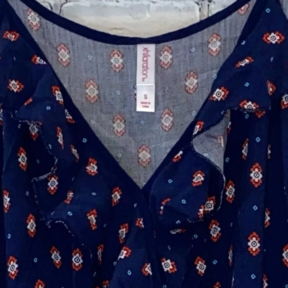 Xhilaration Faux Wrap Patterned Multicolor Romper - Image 7