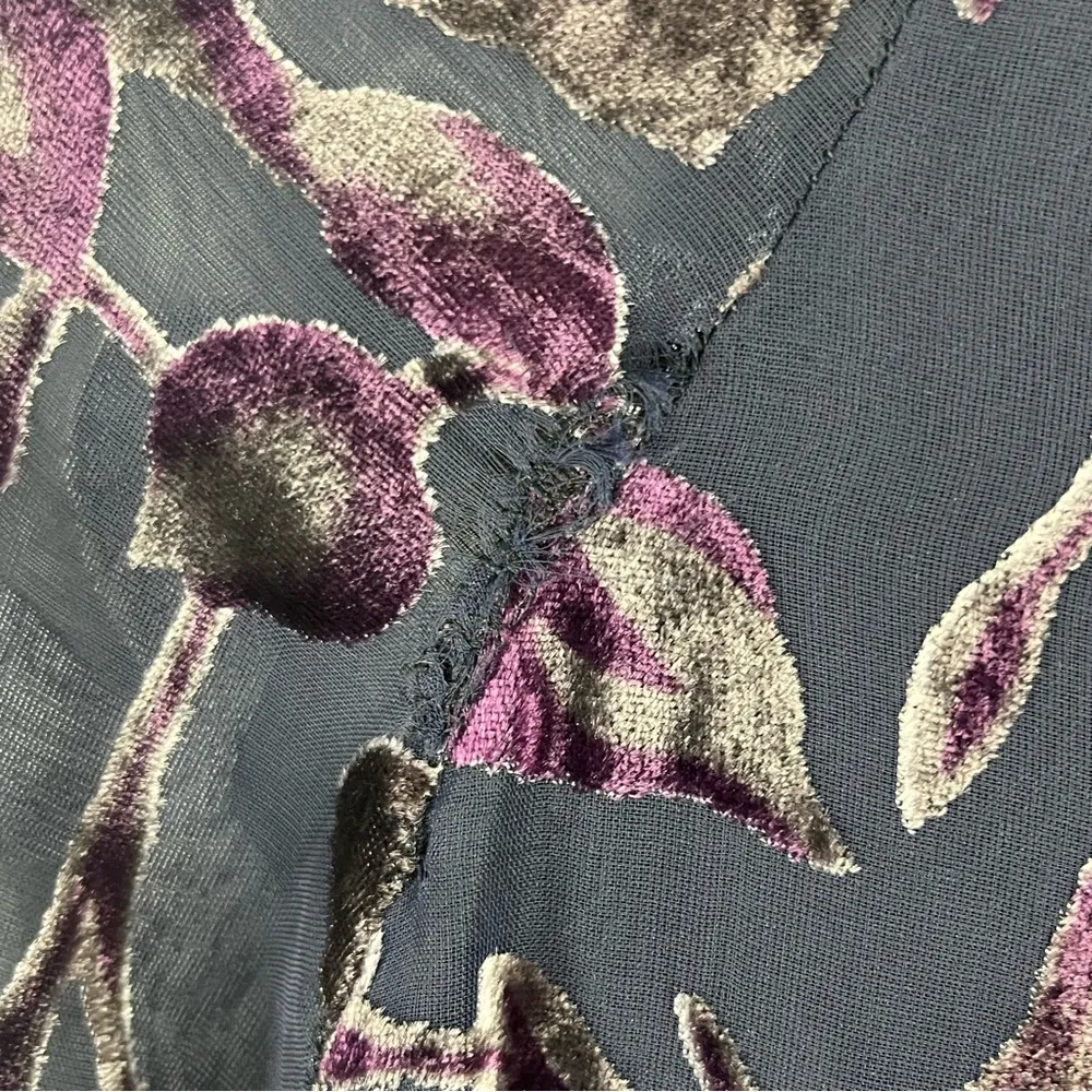 ANTHROPOLOGIE STARING AT STARS Floral Velvet Long Bell Sleeves Shift Dress Small - Image 5