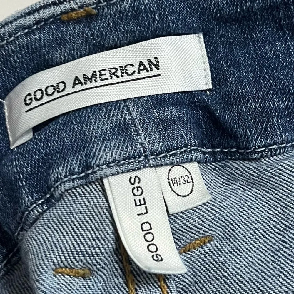Good American • Good Legs Skinny Jeans in Blue107 - Image 8