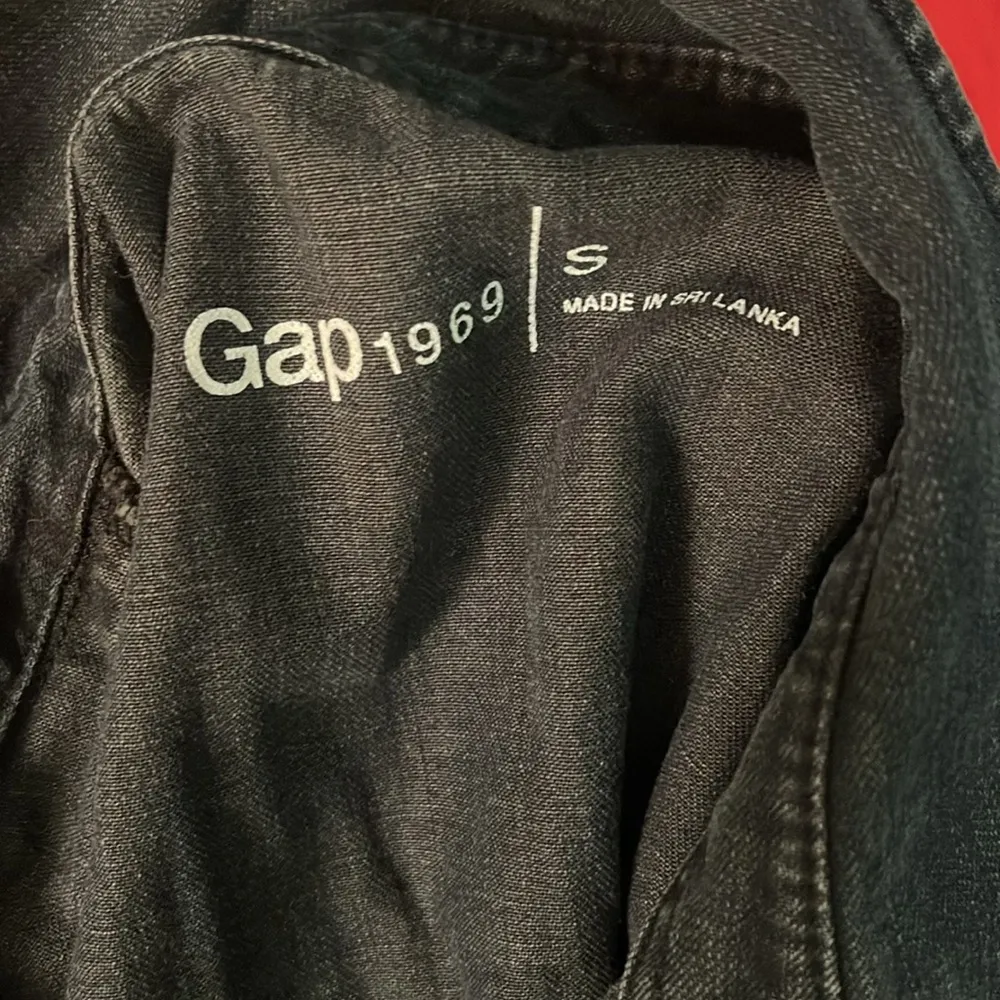 Gap denim utility jacket size small - Image 6