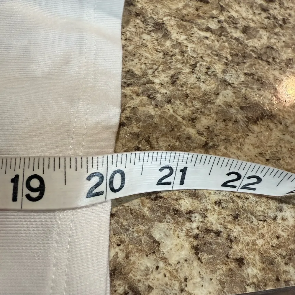 Shabby Chic White Ruffled Short Sleeve Tee Size XS - Image 7