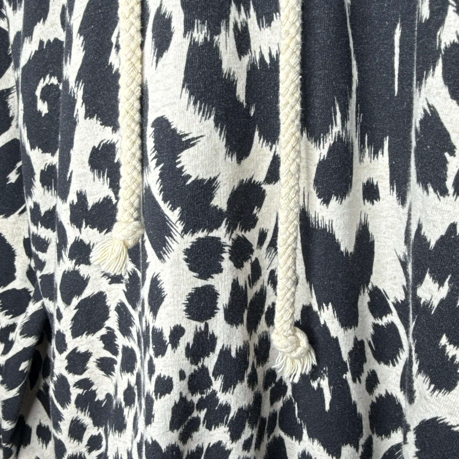 Saltwater Luxe Annie French Animal Print Pullover Hoodie Tan‎ Medium MSRP $92 - Image 3