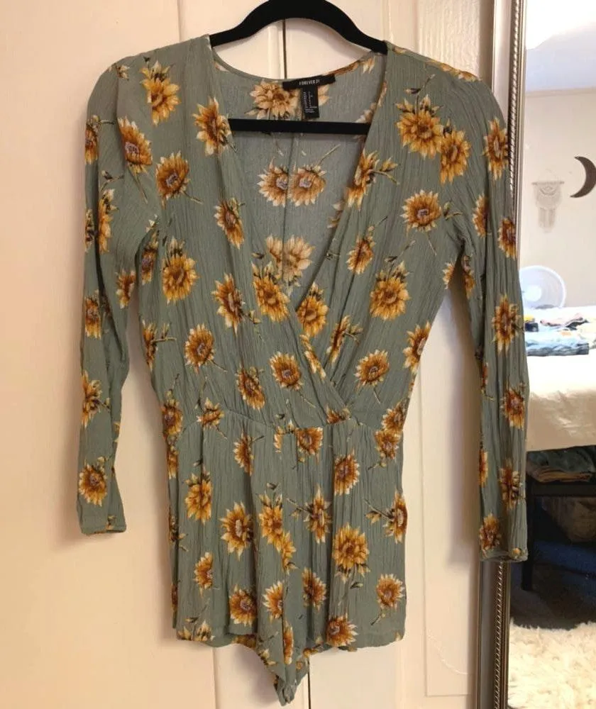 Green Sunflower Romper - Image 2