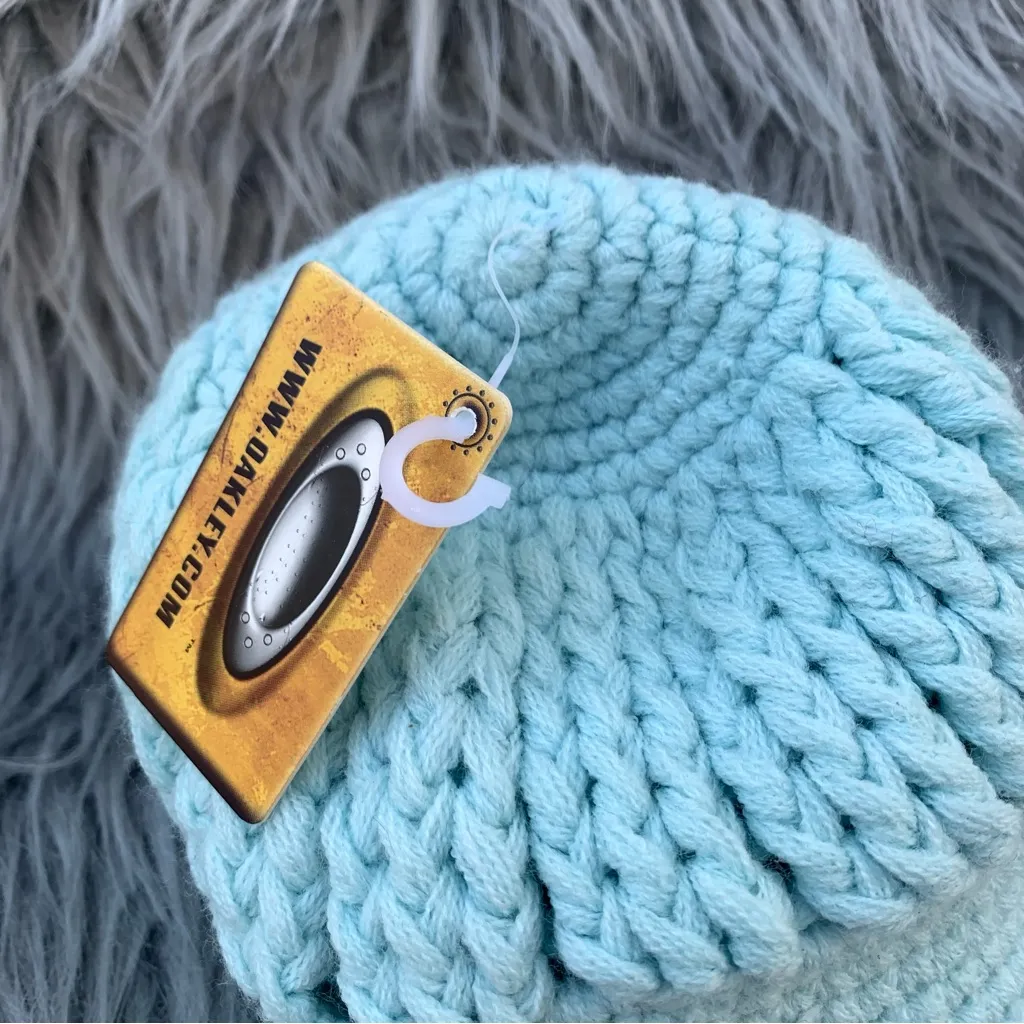 Oakley knitted hat vintage "Y2K" - Image 2