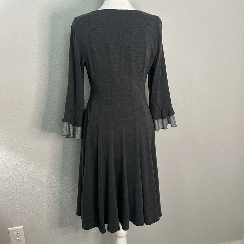 Dress Barn Gray Ruffle Front Dress Size 4 - Image 4