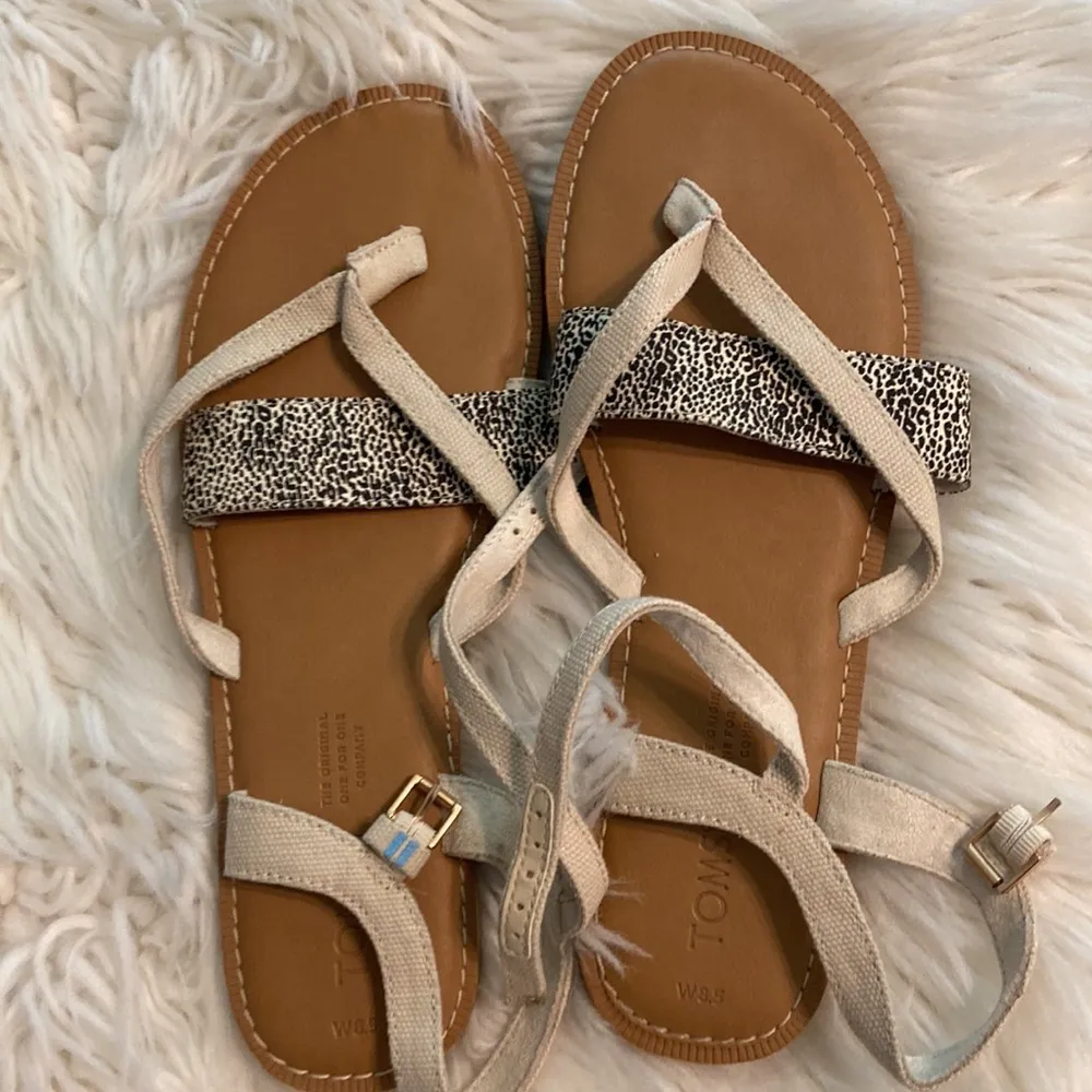 Toms Tan and Black Boho Sandals size 8.5 brand new without tag see all photos - Image 12