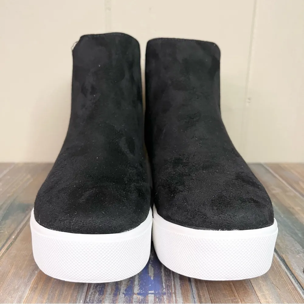 Women’s Draw-G Black Faux Suede Slip On Wedge High Top Sneakers 6.5 - Image 2