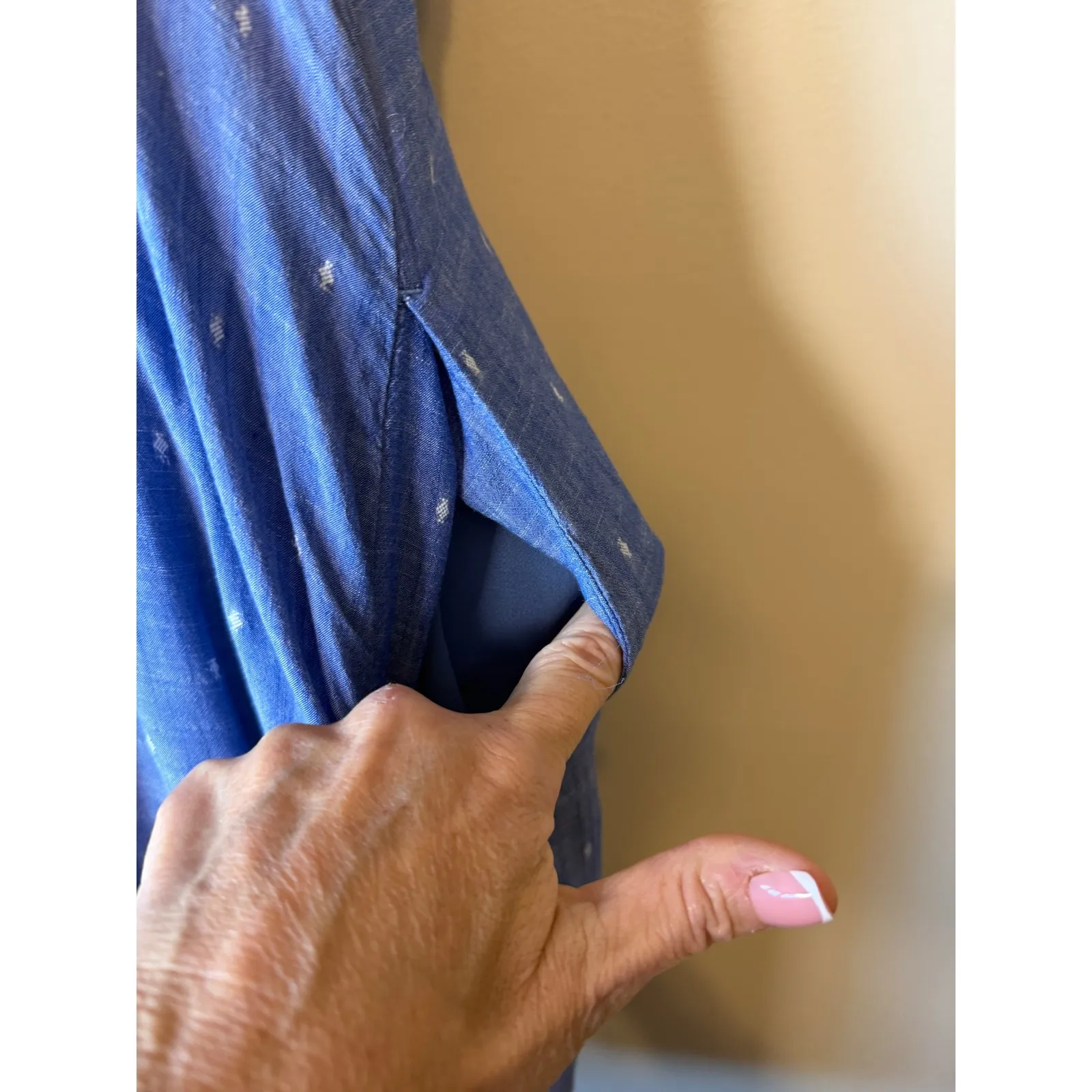 American Eagle L Outfitters Blue White Dot Cutout Button Front Midi Dress - Image 4