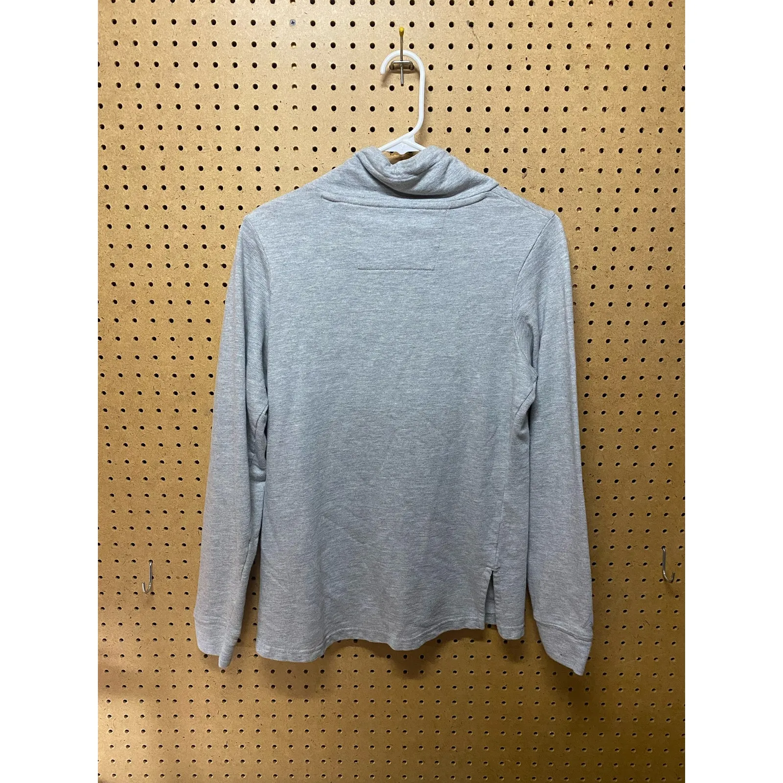 NFL New England Patriots Lightweight Gray Sweatshirt Cowlneck Women size Medium - Image 4