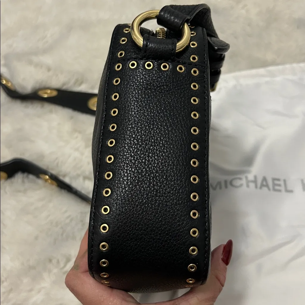 Michael Kors Brooklyn Camera Bag - Image 5