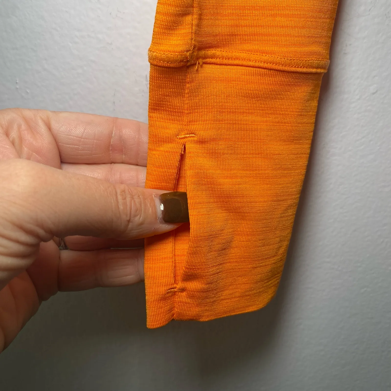 Athleta Bright Orange Long Sleeve Quarter Zip Running Top Women's size XXS - Image 4