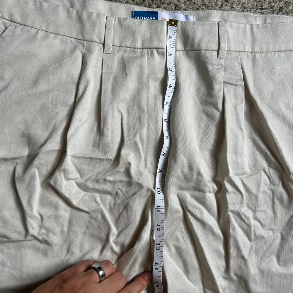 NWT Old Navy Women's Beige Khaki Extra High Rise Shorts Neutral Casual XXL - Image 8